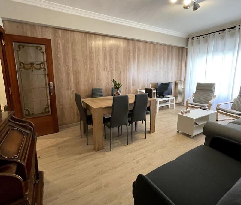 Piso Reformado En El Centro De Logrono Appartement Buitenkant foto